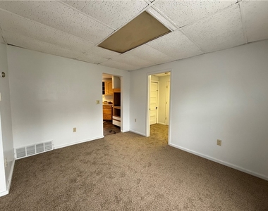 138 Wall Street - Photo Thumbnail 8