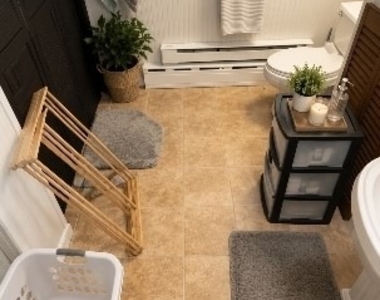 36 West Main Street - Photo Thumbnail 1