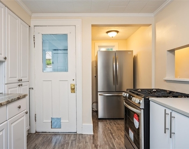 364 Rosewood Terrace - Photo Thumbnail 16