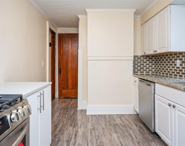 364 Rosewood Terrace - Photo Thumbnail 19