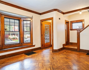 364 Rosewood Terrace - Photo Thumbnail 6