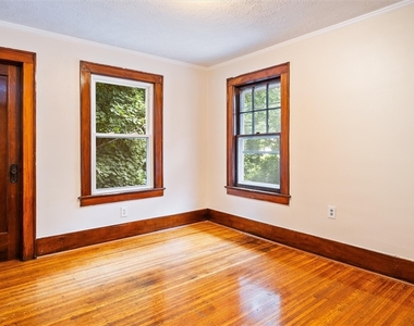 364 Rosewood Terrace - Photo Thumbnail 36