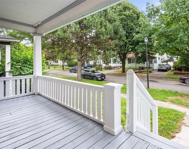 364 Rosewood Terrace - Photo Thumbnail 3