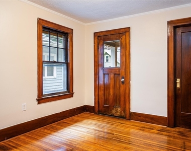 364 Rosewood Terrace - Photo Thumbnail 25