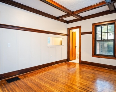 364 Rosewood Terrace - Photo Thumbnail 11