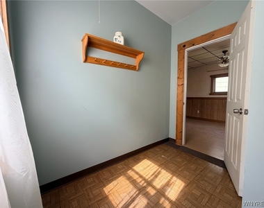 18 Portland Street - Photo Thumbnail 3