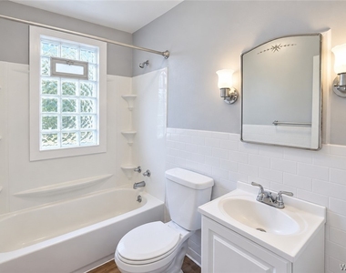 1455 Sheridan Drive - Photo Thumbnail 8