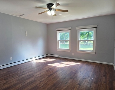 13068 Main St- Rear Unit - Photo Thumbnail 23