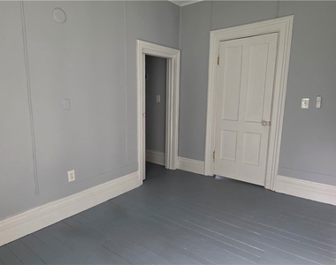 13068 Main St- Rear Unit - Photo Thumbnail 28