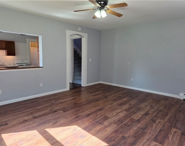 13068 Main St- Rear Unit - Photo Thumbnail 22