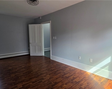 13068 Main St- Rear Unit - Photo Thumbnail 25