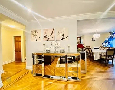 Tudor Road - Photo Thumbnail 9