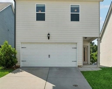 1329 Rosemary Lane - Photo Thumbnail 13