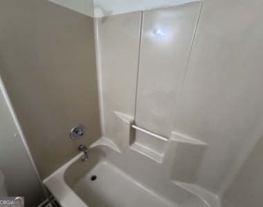 510 Cypress Drive - Photo Thumbnail 4