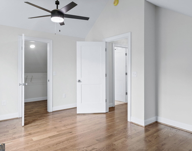 14 Salbide Avenue - Photo Thumbnail 34