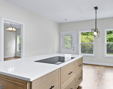 14 Salbide Avenue - Photo Thumbnail 15