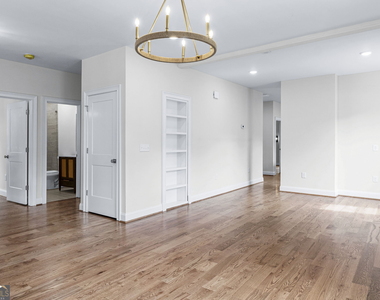 14 Salbide Avenue - Photo Thumbnail 10