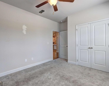188 Blue Iris Court - Photo Thumbnail 23