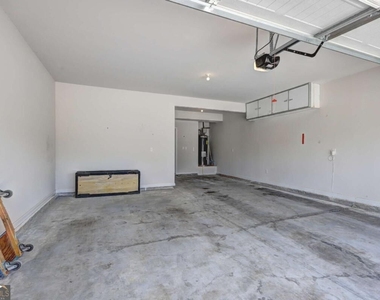 188 Blue Iris Court - Photo Thumbnail 31