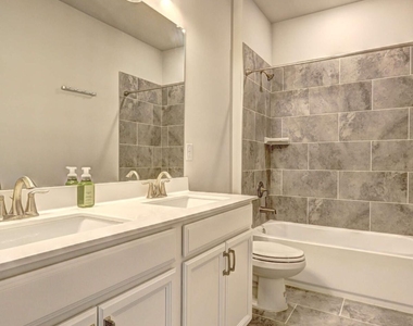 188 Blue Iris Court - Photo Thumbnail 15
