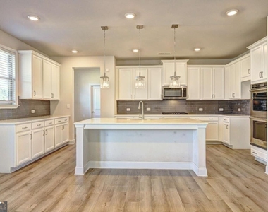 188 Blue Iris Court - Photo Thumbnail 5