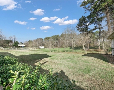 2005 Wilkie Road - Photo Thumbnail 14
