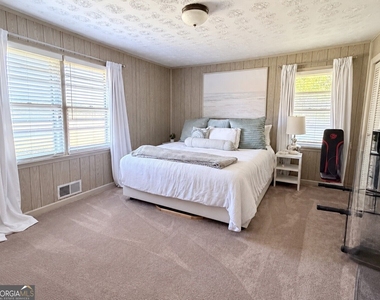 2005 Wilkie Road - Photo Thumbnail 1
