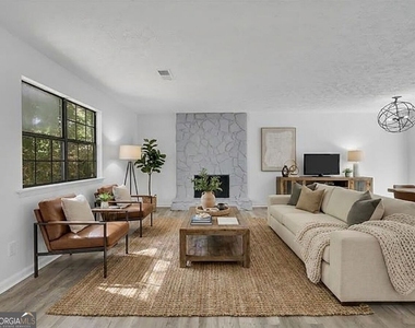 1909 Suwanee Valley Road - Photo Thumbnail 2