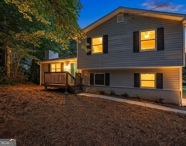 1909 Suwanee Valley Road - Photo Thumbnail 20