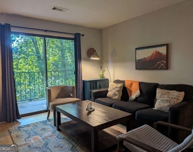 2657 Lenox Road Ne - Photo Thumbnail 1