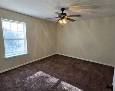 403 S Ashley Street - Photo Thumbnail 16