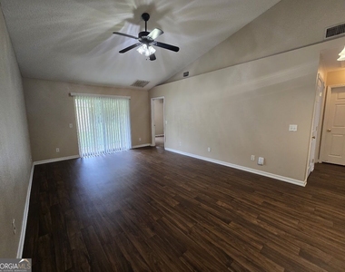 407 S Ashley Street - Photo Thumbnail 13