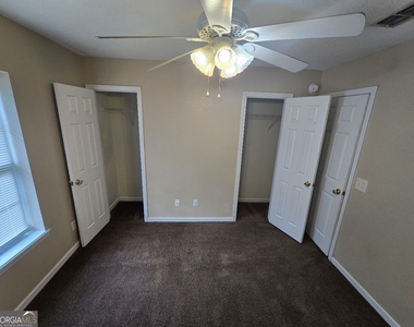 407 S Ashley Street - Photo Thumbnail 27