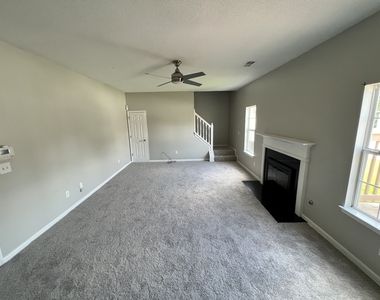 448 Canoga Court - Photo Thumbnail 32