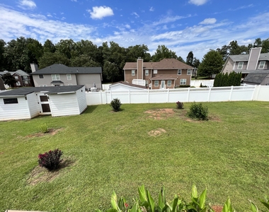 448 Canoga Court - Photo Thumbnail 8