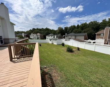 448 Canoga Court - Photo Thumbnail 6