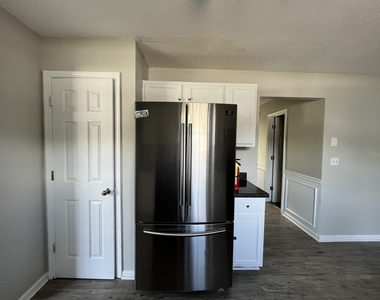 448 Canoga Court - Photo Thumbnail 25