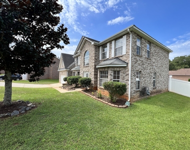 448 Canoga Court - Photo Thumbnail 2