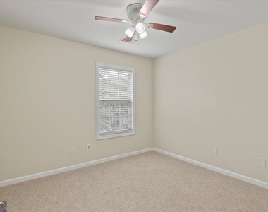 6293 Colonial View - Photo Thumbnail 10