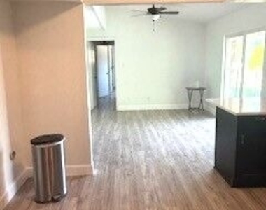 2012 N Skylane Drive - Photo Thumbnail 1