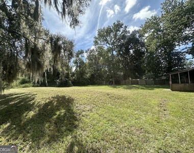233 Ridge Road - Photo Thumbnail 15