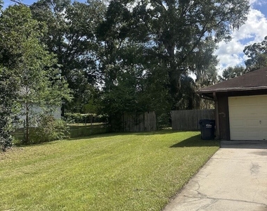 233 Ridge Road - Photo Thumbnail 17