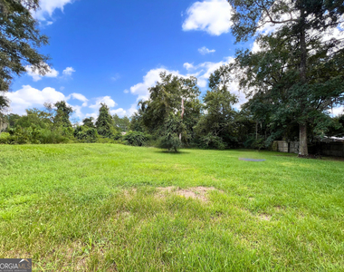 233 Ridge Road - Photo Thumbnail 14