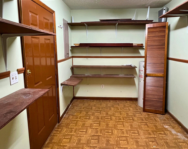 233 Ridge Road - Photo Thumbnail 7