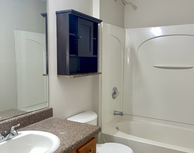 8262 Parkwood Place - Photo Thumbnail 8