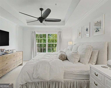 3636 Habersham Road Nw - Photo Thumbnail 16