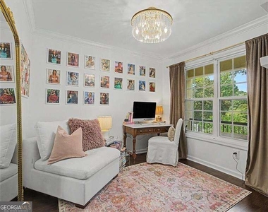3636 Habersham Road Nw - Photo Thumbnail 8