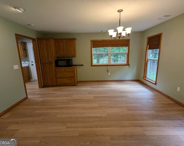 250 Cassie Ree Road - Photo Thumbnail 6