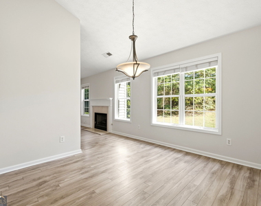 1321 Log Cabin Lane - Photo Thumbnail 23