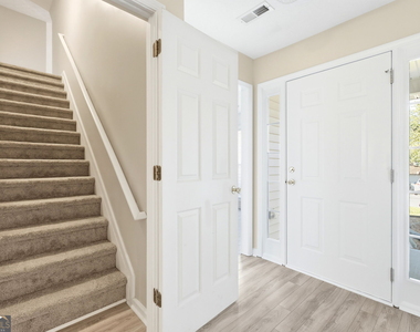 1321 Log Cabin Lane - Photo Thumbnail 40